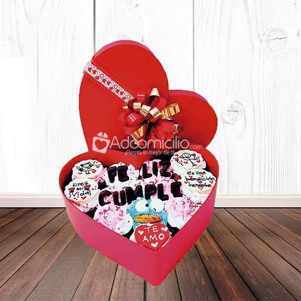 Regalos amor y amistad Medellín Cupcakes x 12 unds Te amo Pedido Con Dos Dias De Anticipación