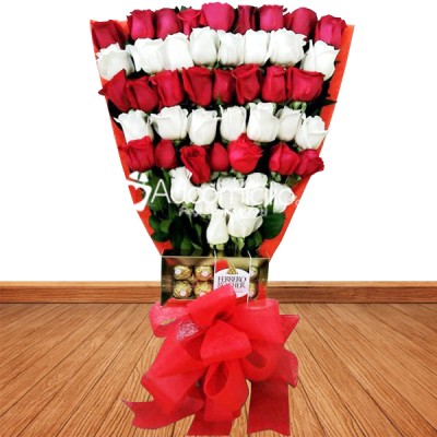 Floristeria para amor y amistad a domicilio en Cali Bouquet x 49 rosas y chocolates 