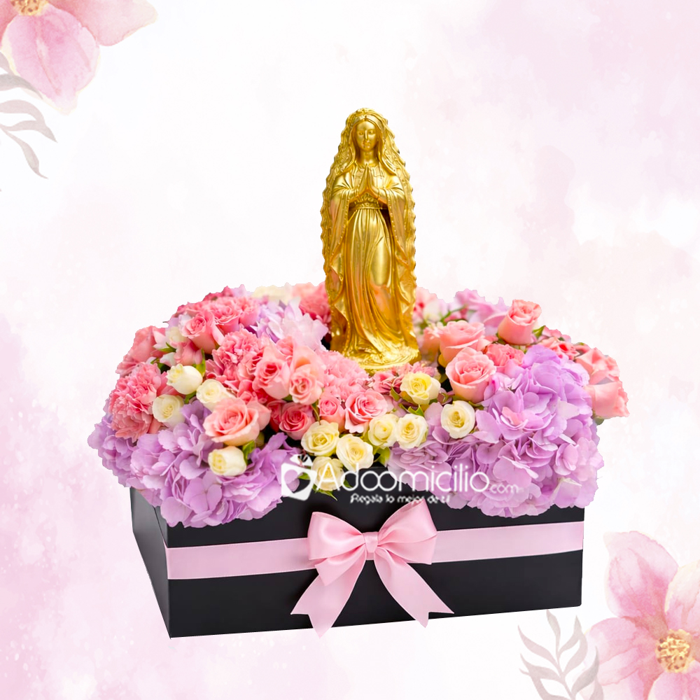 Arreglo Floral Con Virgen Para Mamá A Domicilio En Bogotá Pedido Con Un Día De Anticipación 