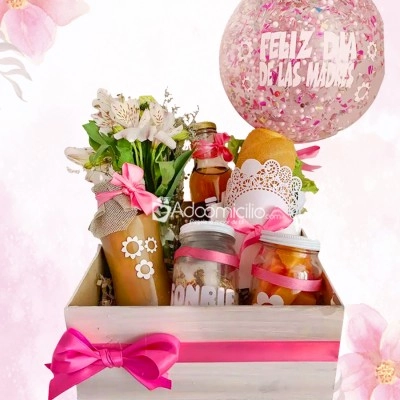 Desayuno Sorpresa Con Flores Para El Día De La Madre A Domicilio En CDMX Pedido Con Un Día De Anticipación 