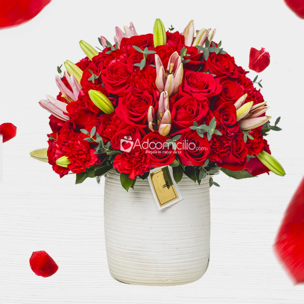 Rosas Y Lirios Para Amor Y Amistad A Domicilio En Medellín